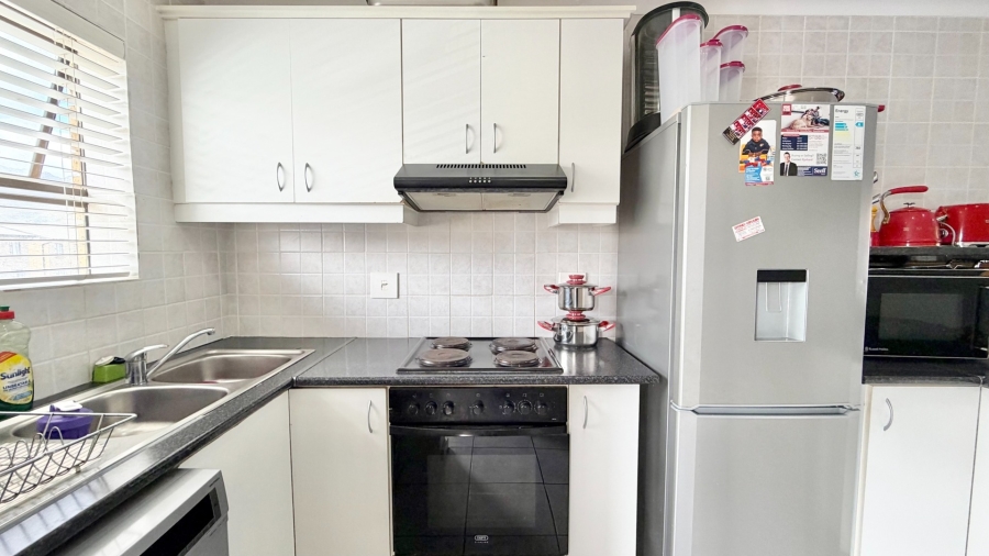 2 Bedroom Property for Sale in Fairview Golf Estate Western Cape